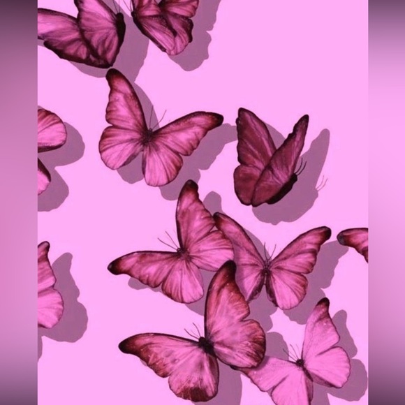 🩷😊MEET YOUR POSHER☺️🩷Call me Nina or Glam_Please1222🩷 - Picture 6 of 7